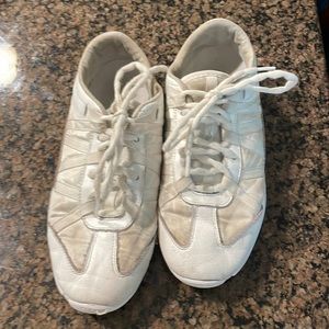 Nfinity Evolution Cheer shoes